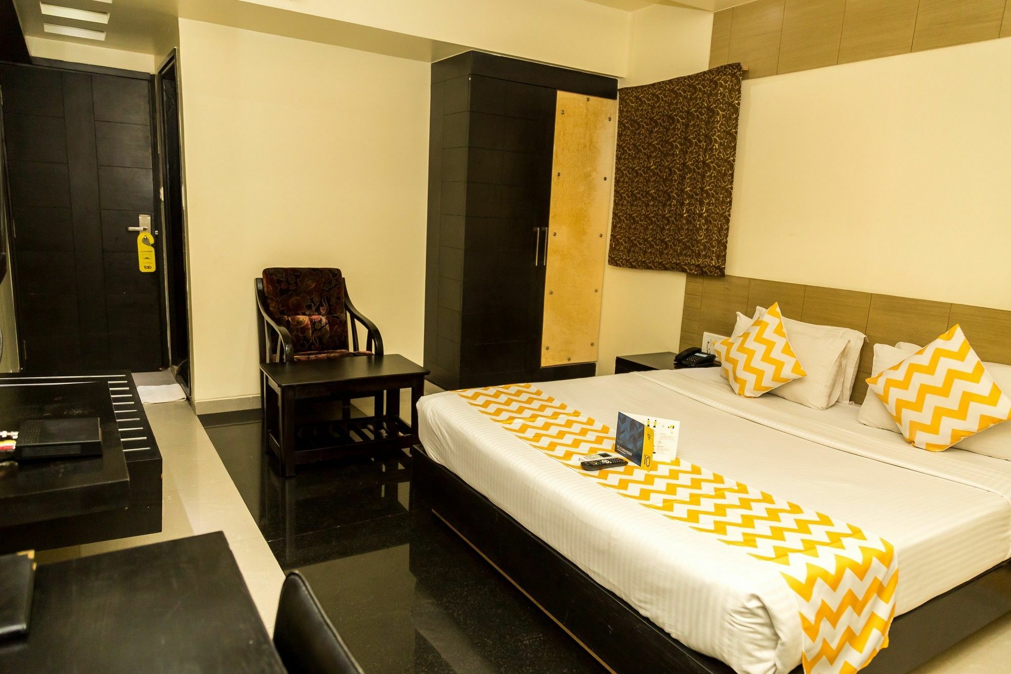 Hotel Arafa Inn Bangalore Exteriör bild