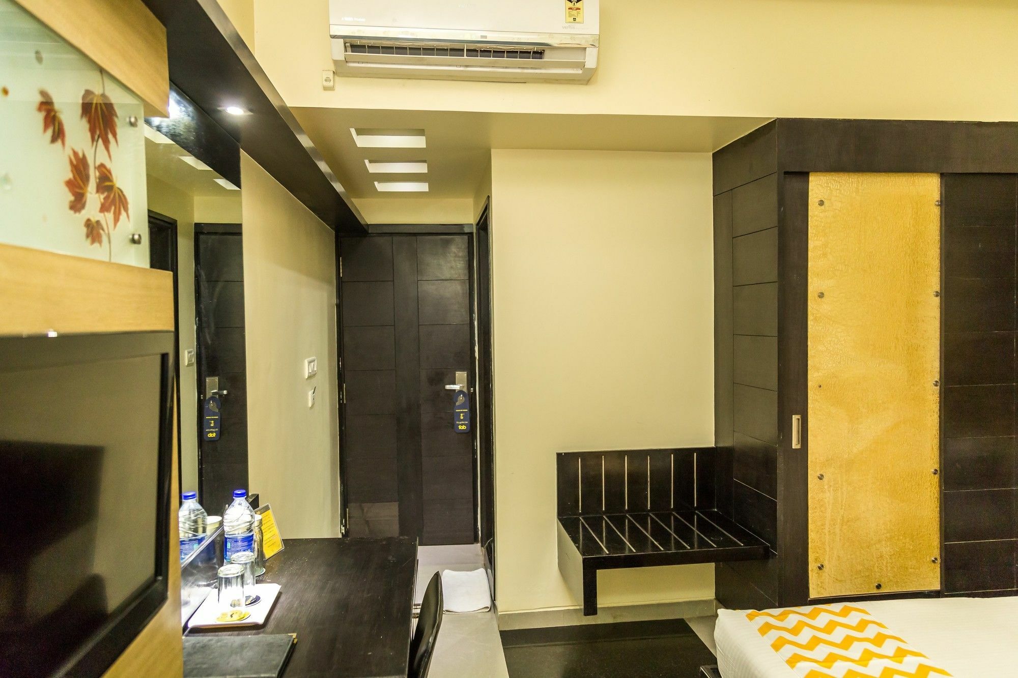 Hotel Arafa Inn Bangalore Exteriör bild