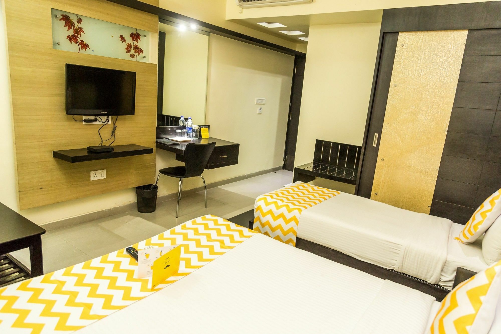 Hotel Arafa Inn Bangalore Exteriör bild