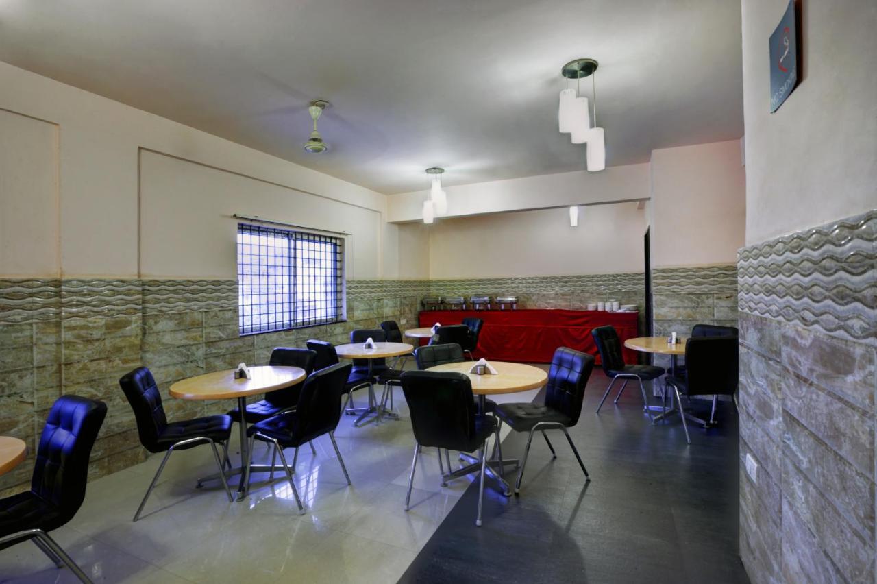 Hotel Arafa Inn Bangalore Exteriör bild